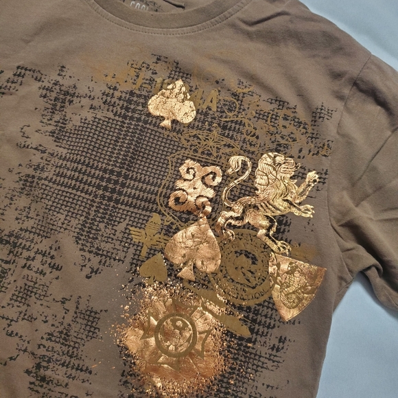 Men's T-shirt w/Design - Picture 2 of 3